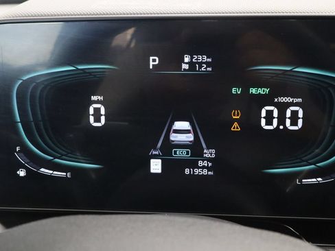 Used 2023 Kia Niro EX FWD image 22