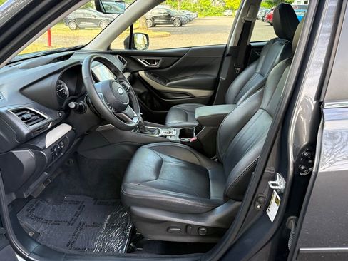 Used 2023 Subaru Forester Limited AWD/4WD image 12
