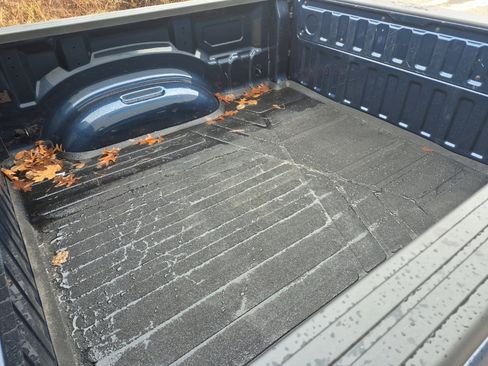 Used 2021 RAM 1500 Big Horn image 10