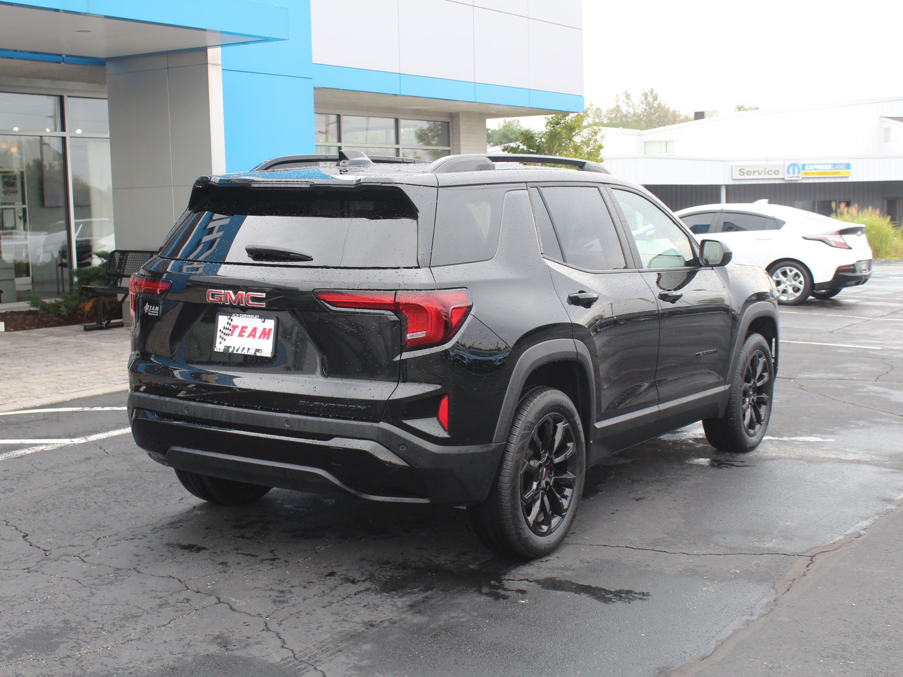 Used 2026 GMC Terrain Elevation w/ Elevation Premium Package AWD/4WD image 6