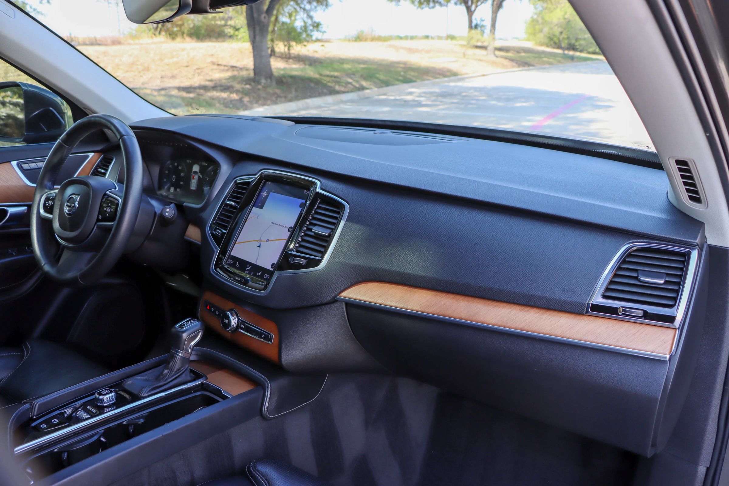 Used 2018 Volvo XC90 T6 Inscription w/ Convenience Package AWD/4WD image 26