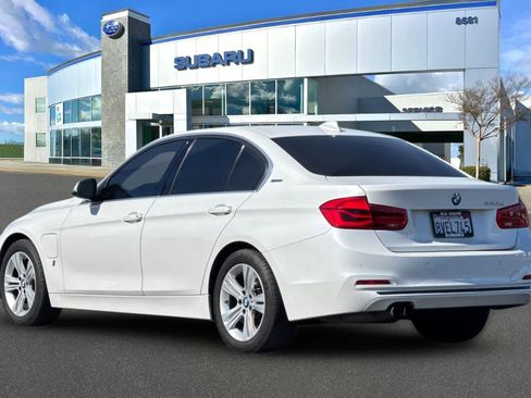Used 2018 BMW 330e RWD image 8