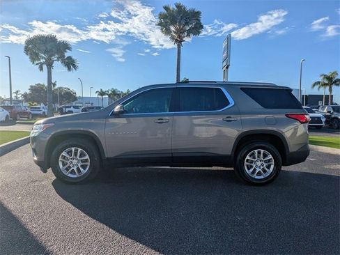 Used 2018 Chevrolet Traverse LT image 6