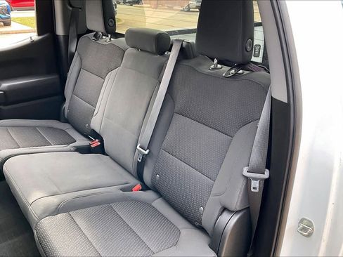 Used 2020 Chevrolet Silverado 1500 Custom w/ Custom Value Package image 20