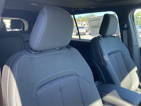 New 2025 Jeep Grand Cherokee L Laredo w/ Luxury Tech Group I image 29