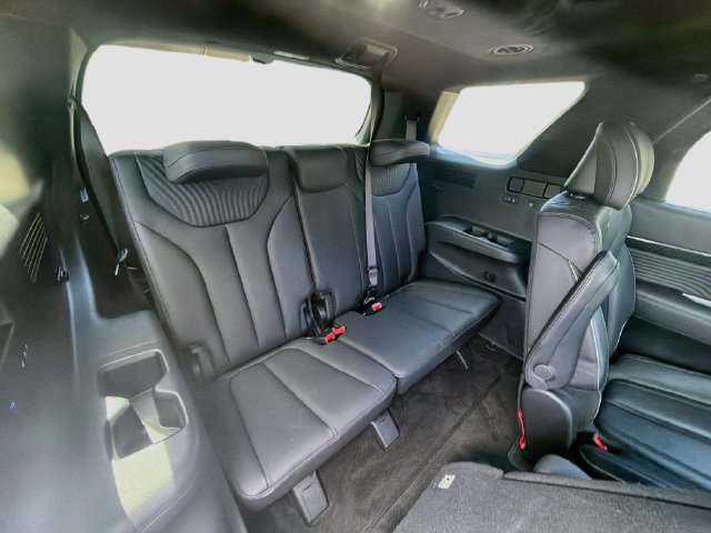 Used 2024 Hyundai Palisade Calligraphy FWD image 35