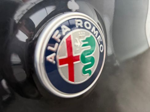 Used 2018 Alfa Romeo Stelvio Sport w/ Quick Order Package 22J Sport image 30