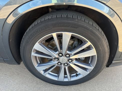 Used 2020 Cadillac XT6 Premium Luxury image 12