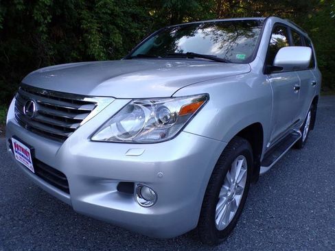 Used 2009 Lexus LX 570 4WD image 3