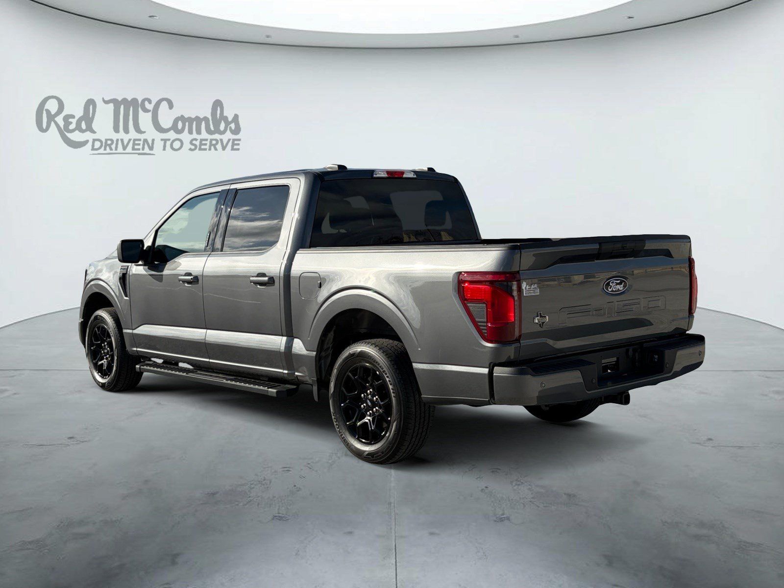 Used 2026 Ford F150 XLT w/ XLT Black Appearance Package RWD image 7