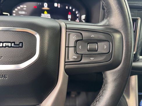 Used 2023 GMC Yukon XL Denali image 23