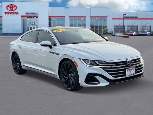 Used 2022 Volkswagen Arteon SEL w/ Black Wheel Package image 2