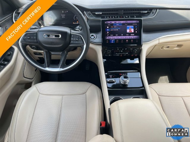 Certified 2025 Jeep Grand Cherokee L Limited w/ Luxury Tech Group II AWD/4WD image 15
