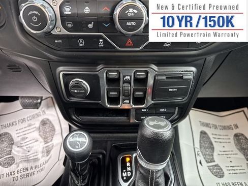 Used 2022 Jeep Wrangler Unlimited Sahara w/ Cold Weather Group image 22