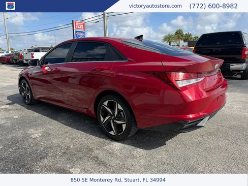 Used 2023 Hyundai Elantra Limited FWD image 7