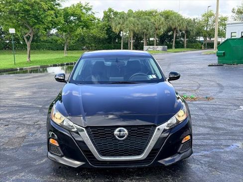 Used 2019 Nissan Altima 2.5 S FWD image 9