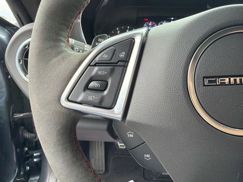 Used 2022 Chevrolet Camaro ZL1 RWD image 23