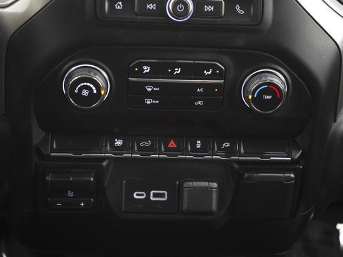 Used 2022 Chevrolet Silverado 2500 Custom w/ Gooseneck/5TH Wheel Package AWD/4WD image 19