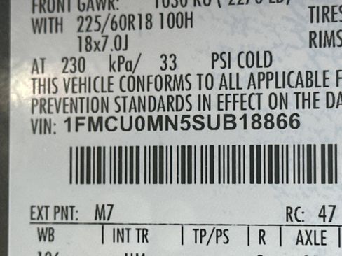 Used 2025 Ford Escape ST-Line image 31