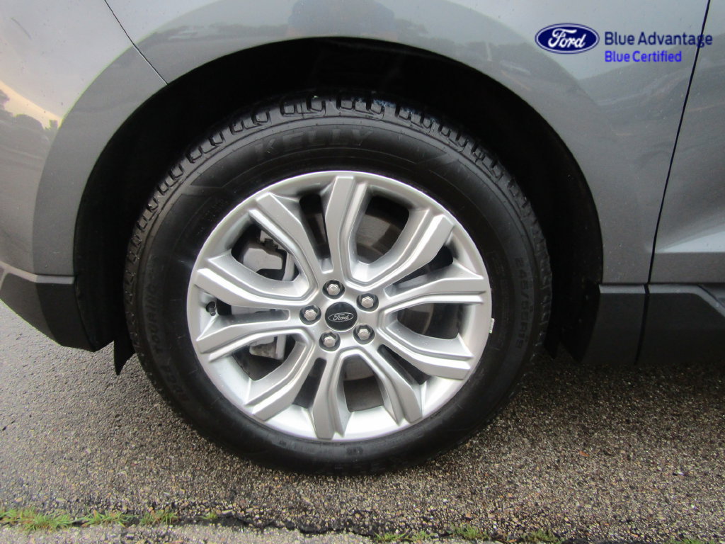 Certified 2024 Ford Edge Titanium AWD/4WD image 14