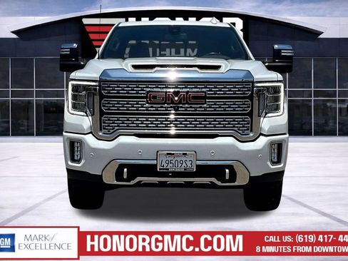 Used 2023 GMC Sierra 2500 Denali AWD/4WD image 2