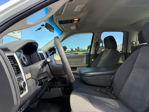 Used 2011 RAM 1500 Classic SLT w/ Protection Group AWD/4WD image 16