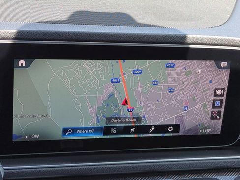 Certified 2022 Mercedes-Benz GLE 350 4MATIC w/ Premium Package image 22