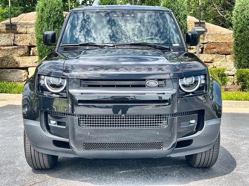 Used 2026 Land Rover Defender 110 S AWD/4WD image 8