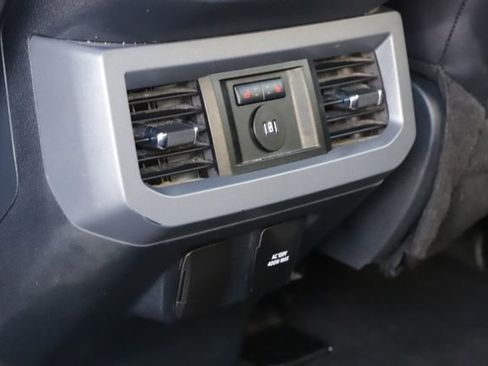 Certified 2024 Ford F250 Lariat w/ Lariat Ultimate Package AWD/4WD image 21