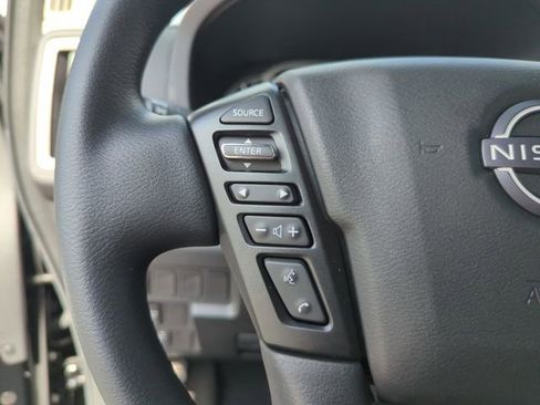 Certified 2025 Nissan Frontier SV RWD image 39