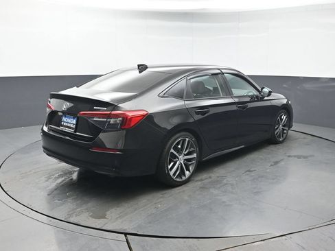 Used 2023 Honda Civic Touring image 7