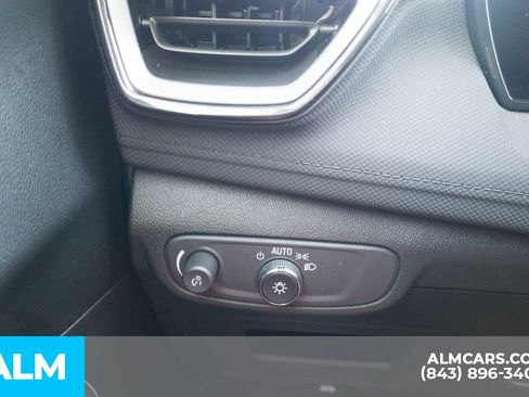 Used 2024 Chevrolet TrailBlazer LS image 31