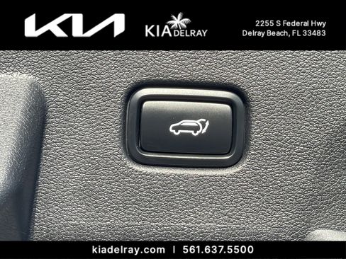 Used 2026 Kia Sportage EX w/ EX Panorama Roof Package image 9