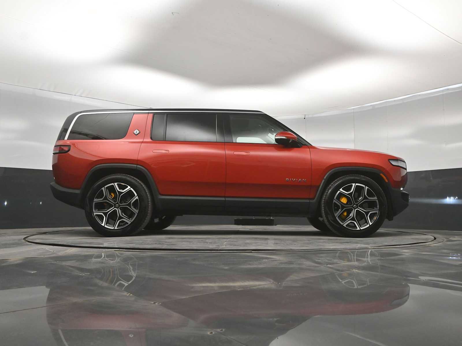 Used 2023 Rivian R1S Adventure Quad AWD/4WD image 41