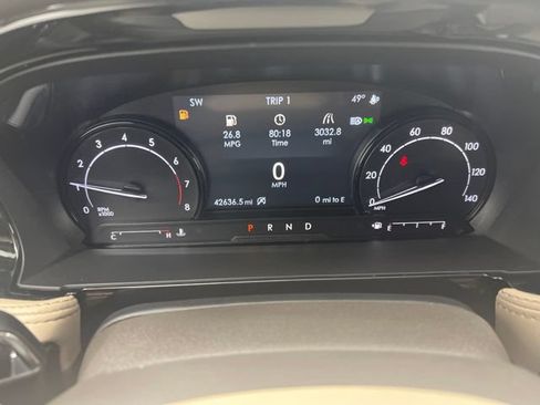Certified 2022 Lincoln Corsair AWD w/ Equipment Group 101A image 17