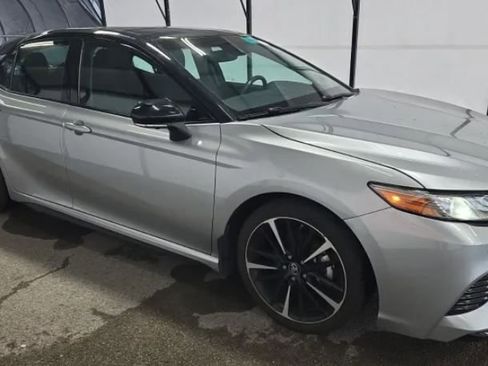 Used 2018 Toyota Camry XSE w/ Audio Package FWD image 1