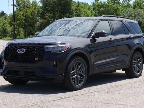 New 2026 Ford Explorer ST w/ Sun And Sound Package AWD/4WD image 4