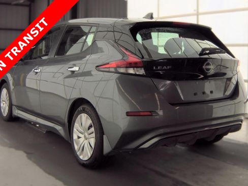 Used 2025 Nissan Leaf S FWD image 4