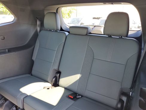 Used 2024 GMC Acadia AT4 w/ LPO, Floor Liner Package AWD/4WD image 15