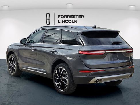 New 2026 Lincoln Corsair Reserve image 5