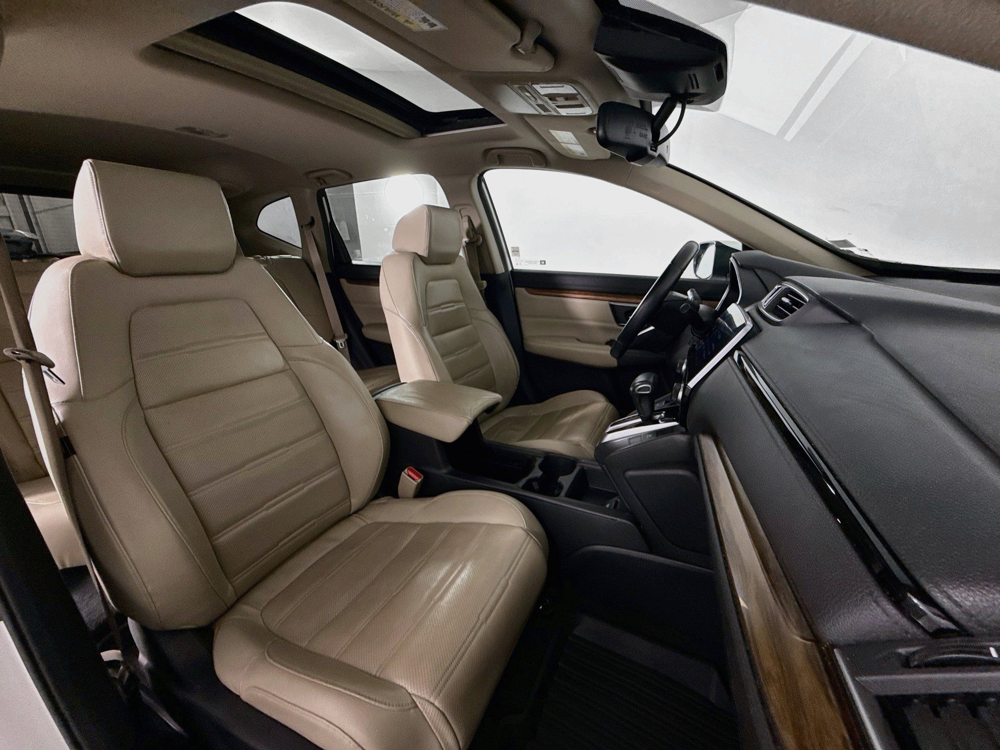Used 2017 Honda CR-V Touring image 27