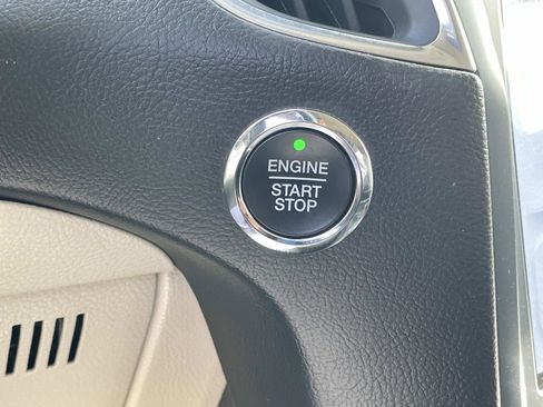 Used 2023 Ford Edge Titanium w/ Class II Trailer Tow Package image 17