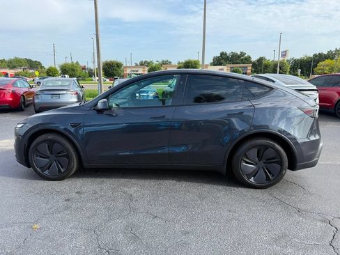 Used 2026 Tesla Model Y 2WD image 8