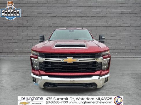 Used 2024 Chevrolet Silverado 2500 LT AWD/4WD image 9