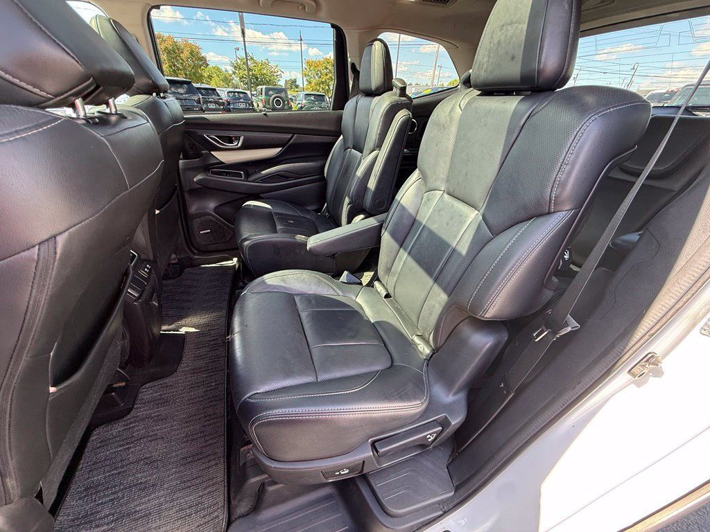 Used 2020 Subaru Ascent Limited w/ Technology Package AWD/4WD image 16