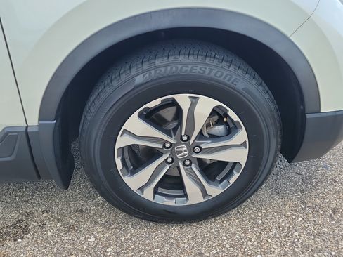 Used 2018 Honda CR-V LX image 11