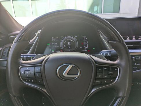 Used 2020 Lexus ES 300h w/ Premium Package image 26