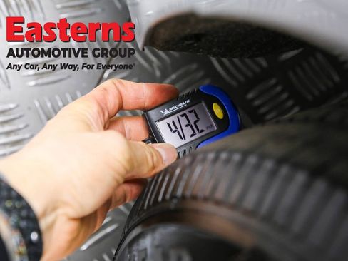 Used 2025 Toyota Camry LE FWD image 27