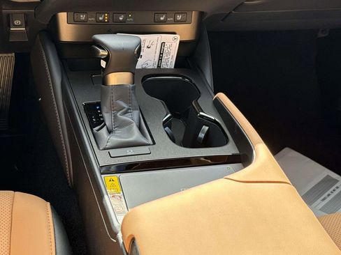 New 2025 Lexus ES 350 Premium image 15