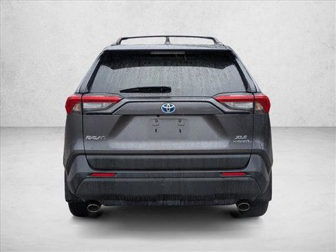 Used 2021 Toyota RAV4 XLE Premium AWD/4WD image 6